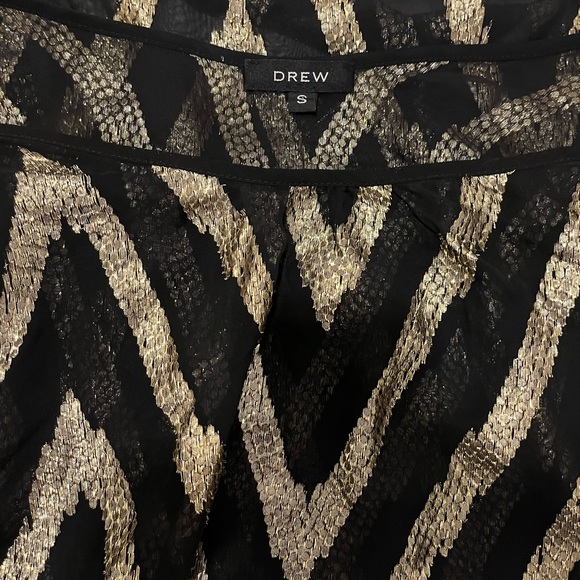 BEAUTIFUL GOLD a& BLACK SHEER TOP / COVER UP - Picture 6 of 8